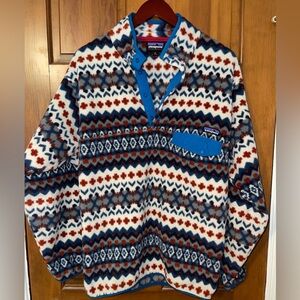 Patagonia fleece pullover